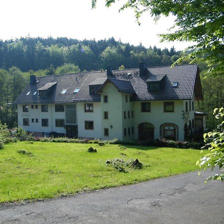 Hotel Waldhaus Mespelbrunn Exterior foto