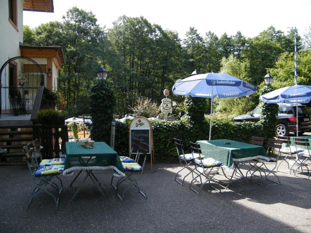 Hotel Waldhaus Mespelbrunn Exterior foto